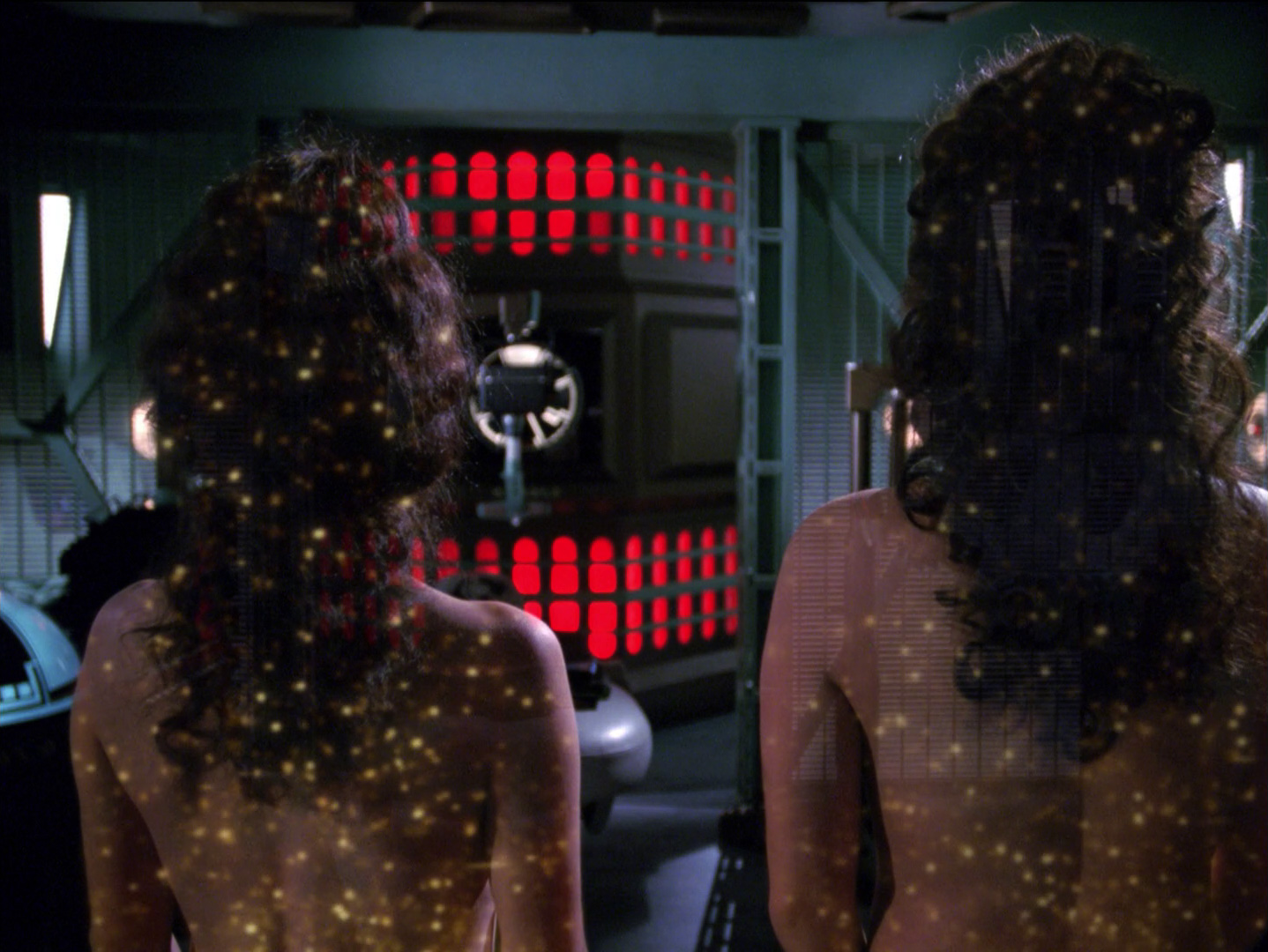 menage_a_troi_hd_192.jpg