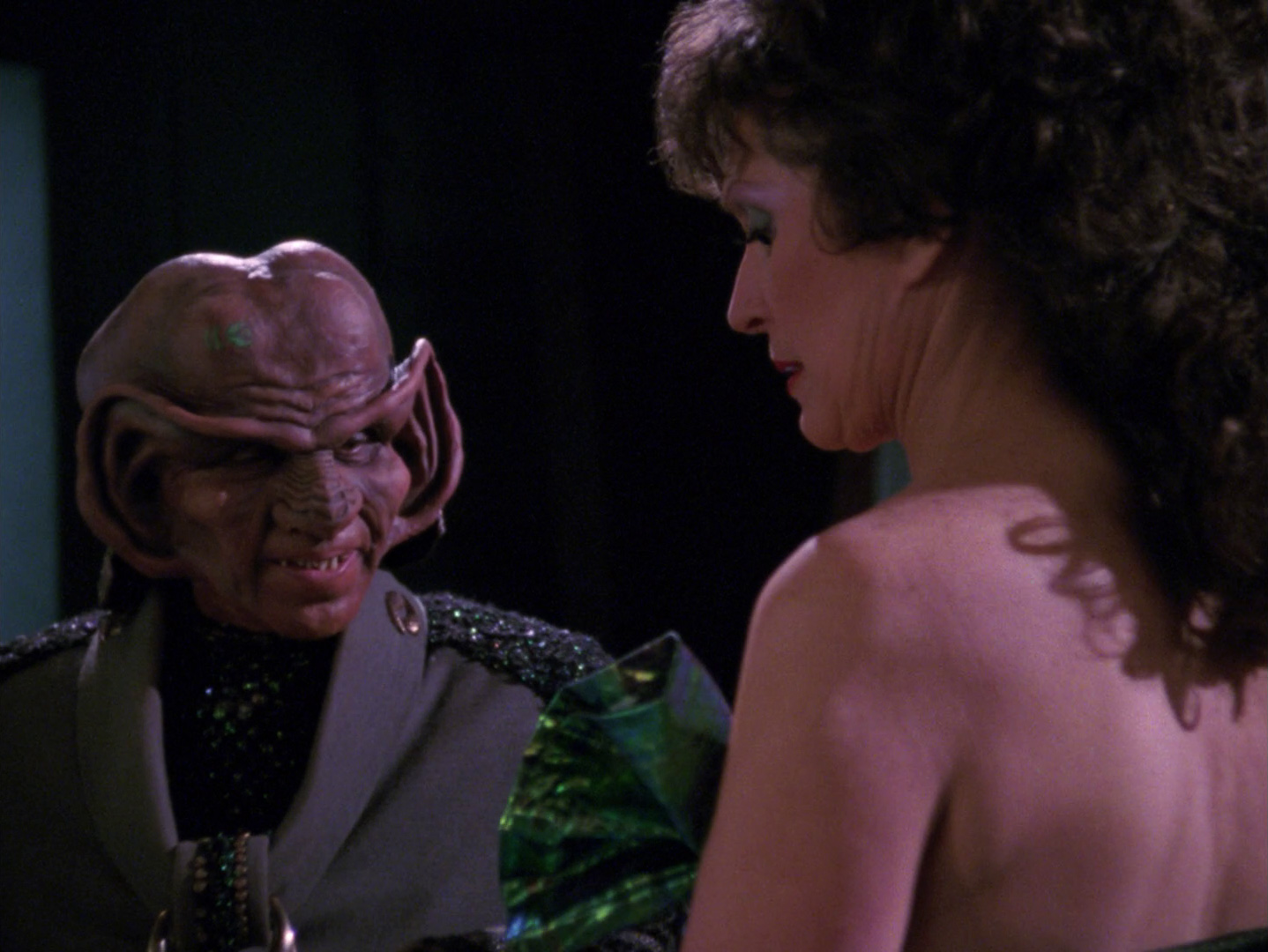 menage_a_troi_hd_215.jpg